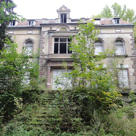 Manor in Lipinki Łużyckie, Łączna Street