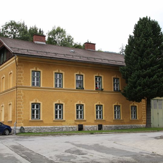 Personalwohnhaus