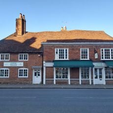 80 81 82, West Street