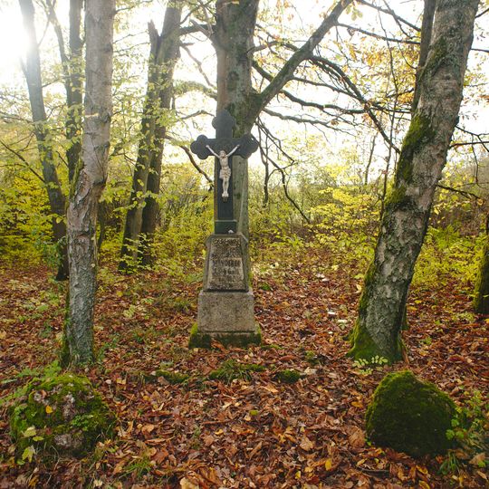 Wayside cross