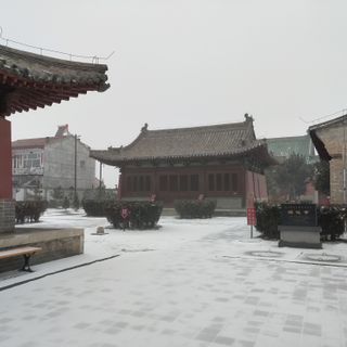 Zhaohua Temple