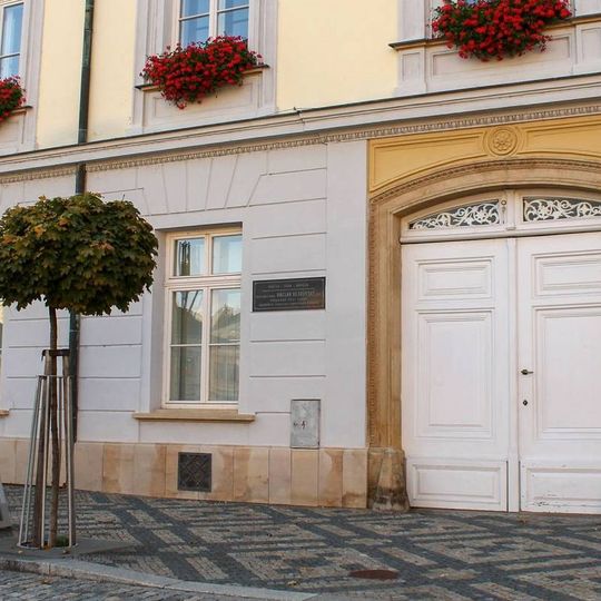 Pamětní deska Václava Vejdovského v Litovli na budově městského úřadu