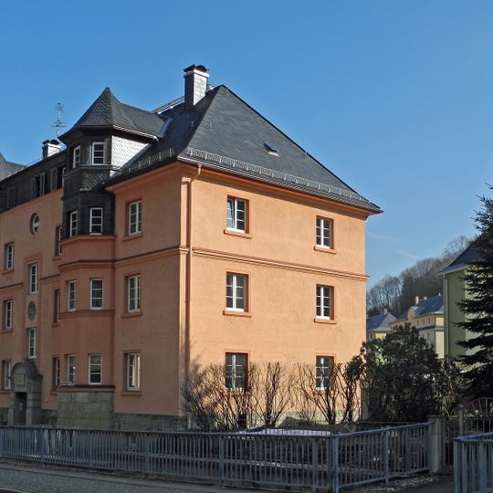 Wohnhaus in offener Bebauung Prießnitztalstraße 10