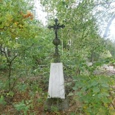 Kříž na křižovatce u Licoměrska