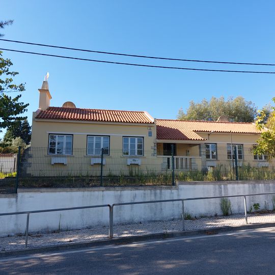 Escola Primária de Pousos