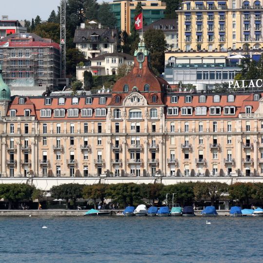 Hotel Palace