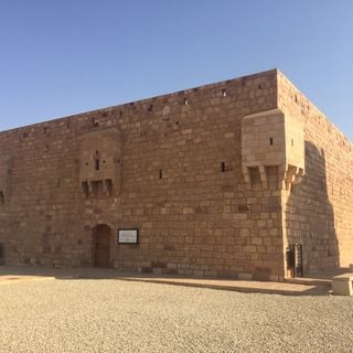 قلعة الحجر