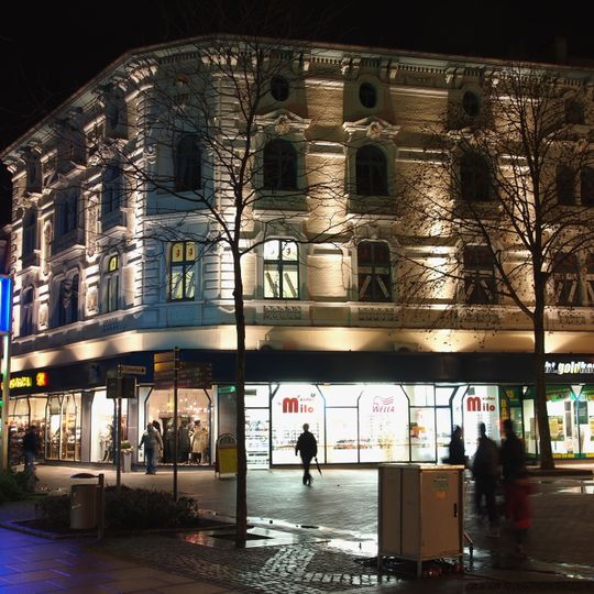 Wohn- und Geschäftshaus Bahnhofstraße 45