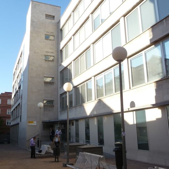 Biblioteca Pública Manuel Alva