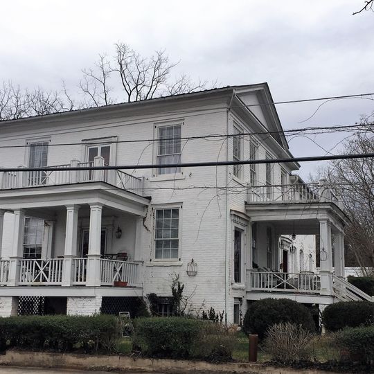 Ballard-Marshall House