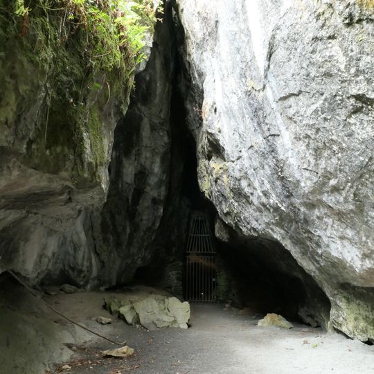 Cave à Margot