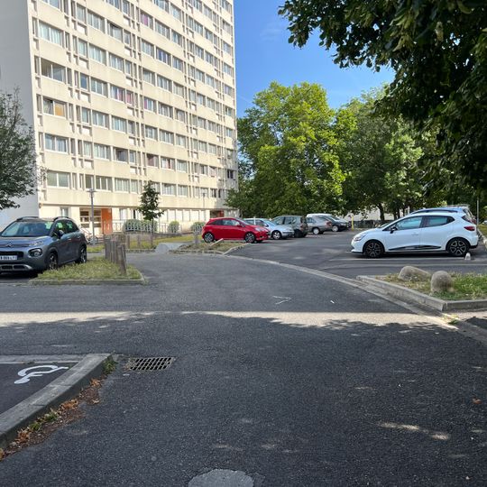 Résidence Georges-Politzer