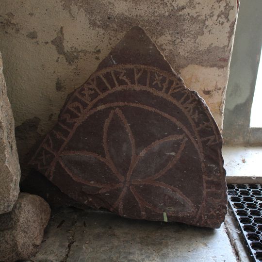 Uppland Runic Inscription 881