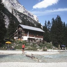 Reintalanger Hut