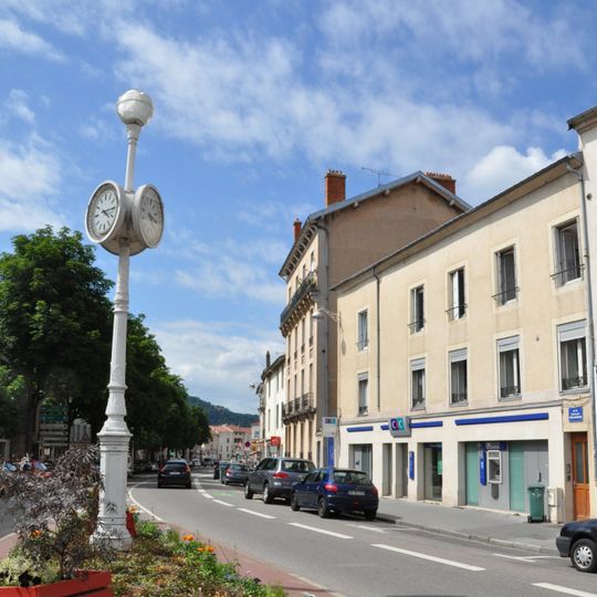 Rue du faubourg des Trois-Maisons