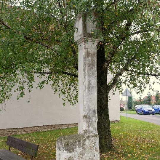 Wayside shrine in Račiněves