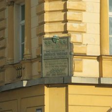 Pamětní deska Jindřicha Varhana v Roudnici