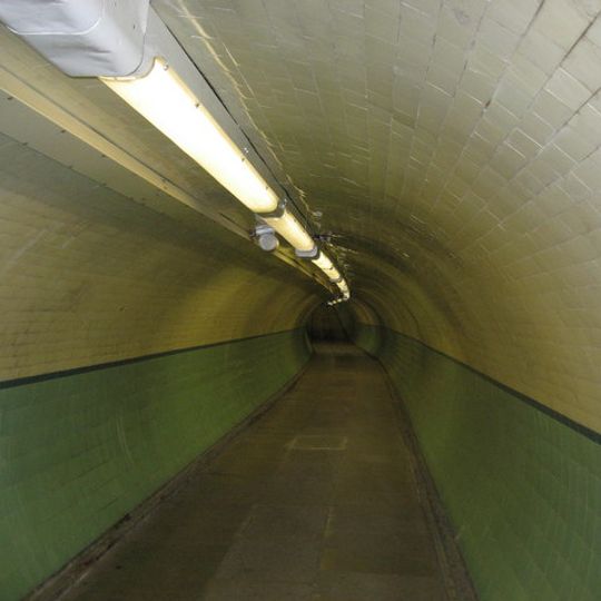 Tyne pedestrian and cyclist tunnel