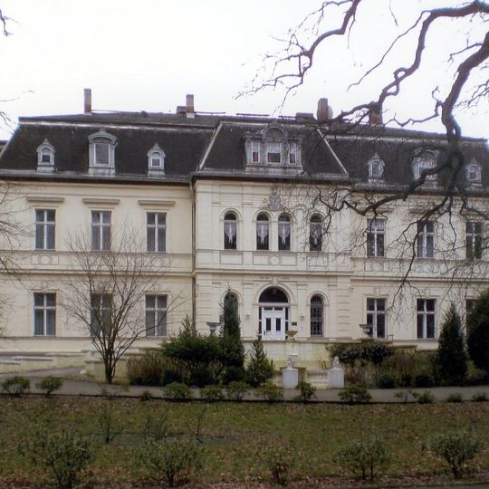 Schloss Schönfeld