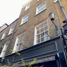 18, Shepherd Market W1