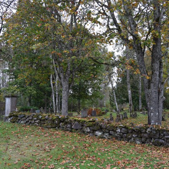 Piirsalu vana kalmistu