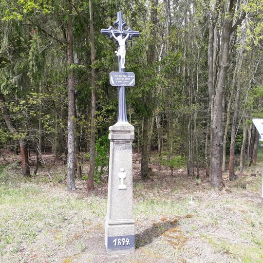 Kříž západně od Chvalešovic