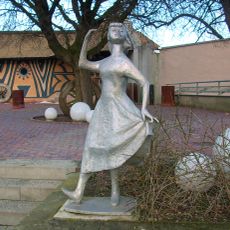 Werke der bildenden und angewandten Kunst im Zoobereich Hoyerswerda