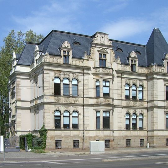 Villa Karl-Tauchnitz-Straße 10