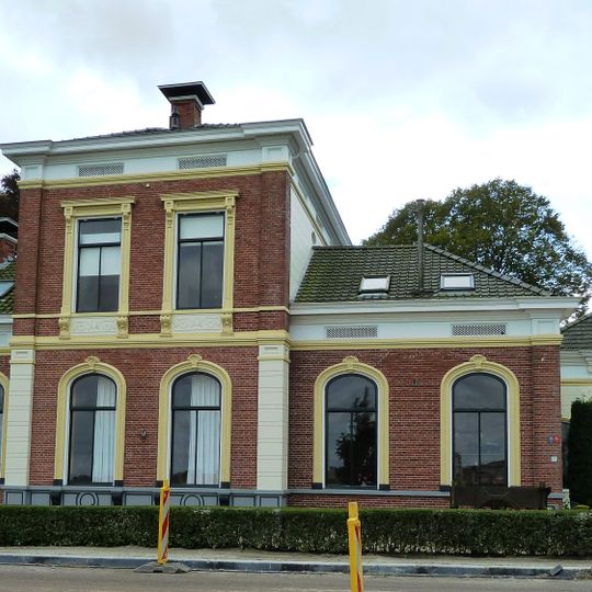 Middelstumerweg 17-17a