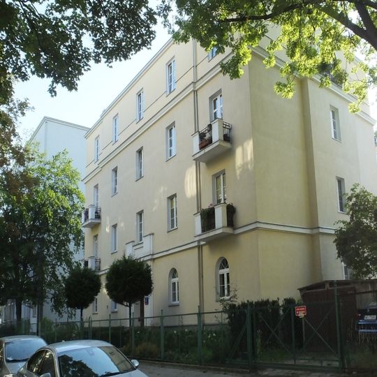 Dom przy ulicy Warszewickiego 4