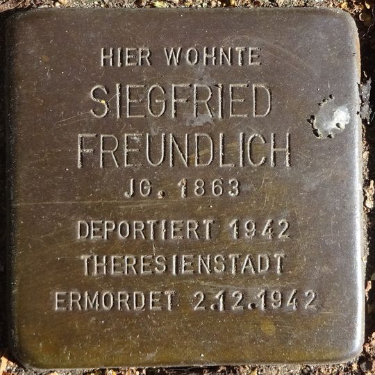Stolperstein dedicated to Siegfried Freundlich