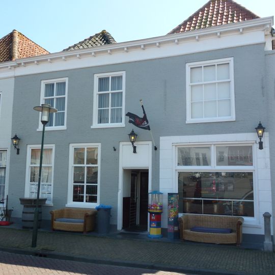 Markt 36, Brouwershaven