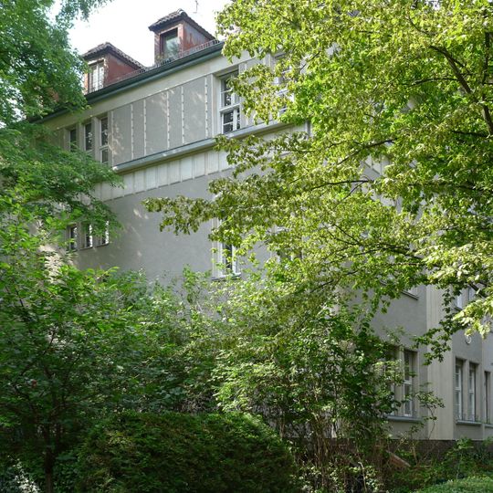 Adolf-Martens-Straße 14