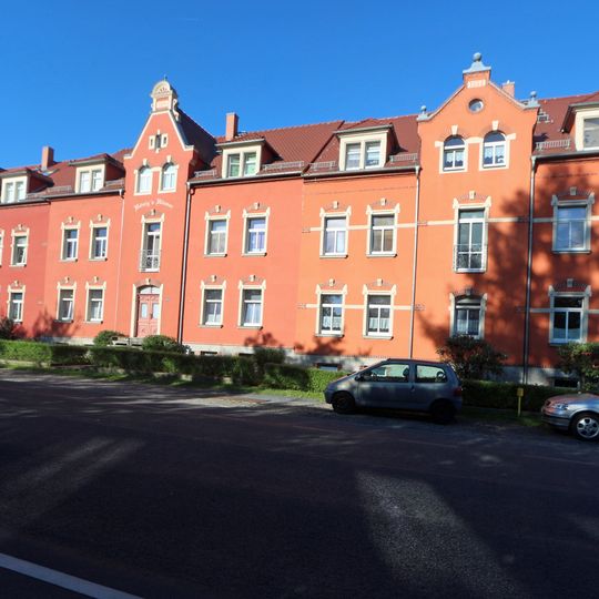 Drei Mietshäuser im Wohnblock in offener Bebauung Nordstraße 51, 53, 55