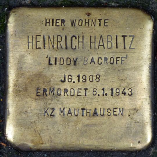 Stolperstein en memoria de Heinrich Habitz
