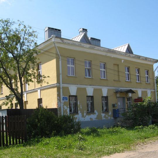 Дом Захаровых