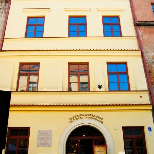 Złota 3 tenement house in Lublin