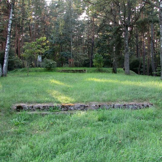 Latvijas Atbrīvošanas kara kaujas piemiņas vieta pie bij. Vīķu kroga