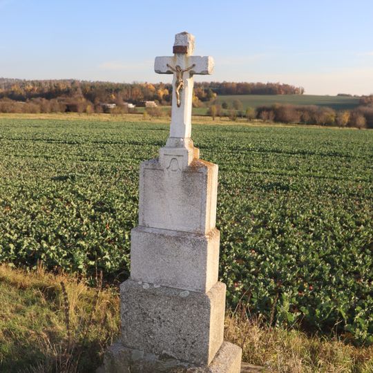 Kříž jižně od Příložan