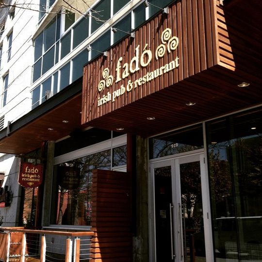 Fado Irish Pub