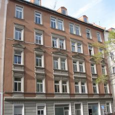 Maistraße 8