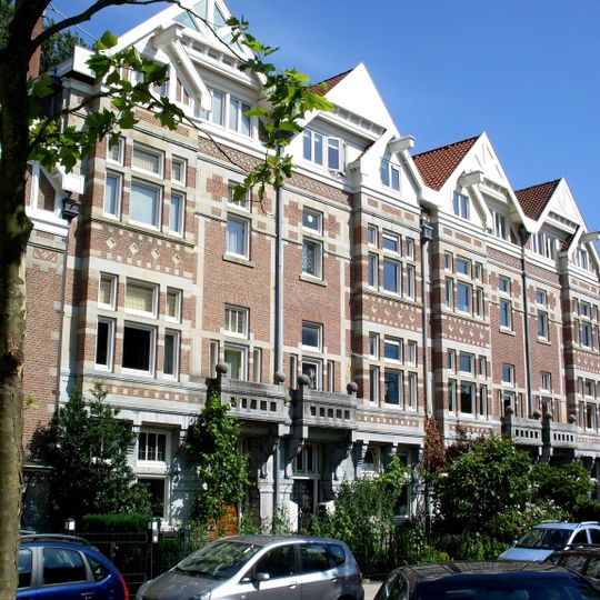 Herenhuis van het complex Teniersstraat 6 / Johannes Vermeerstraat 35-45