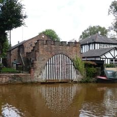 Boat house to west of The Green