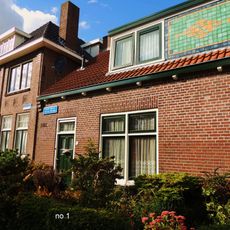 Beter Wonen, drie arbeiderswoningen