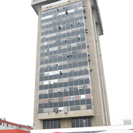 Edificio del Ministerio de Turismo, Industria y Comercio