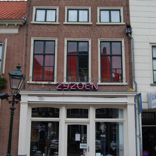 Voorstraat 14, Vianen