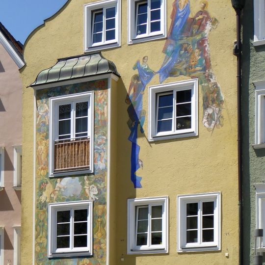 Wohn- und Geschäftshaus, sog. Kipfingerhaus