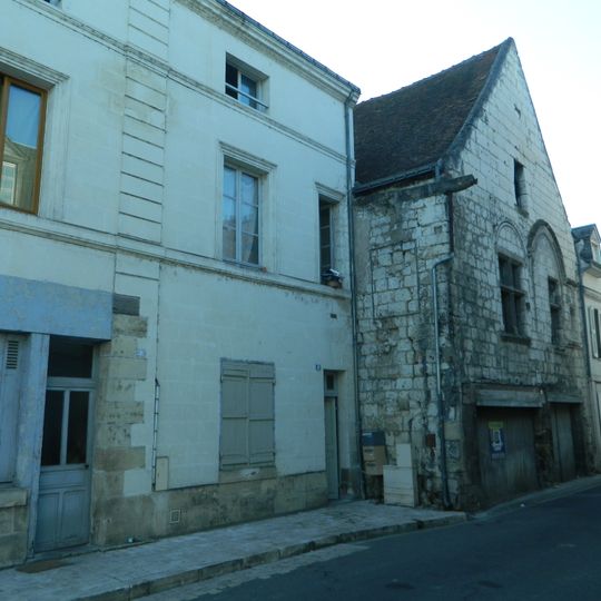 Building at 4 rue Bourgeoise in Beaulieu-lès-Loches