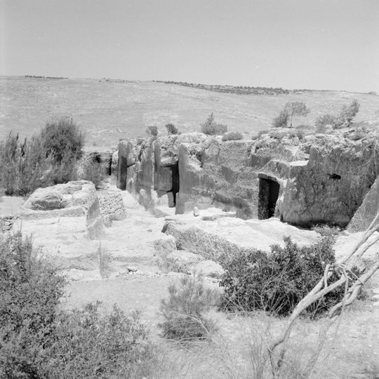 Jardín de las Tumbas del Sanedrín