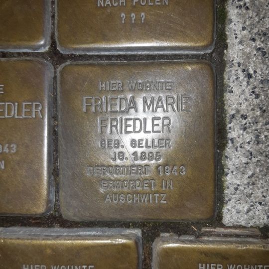Stolperstein en memoria de Marian Freide Friedler